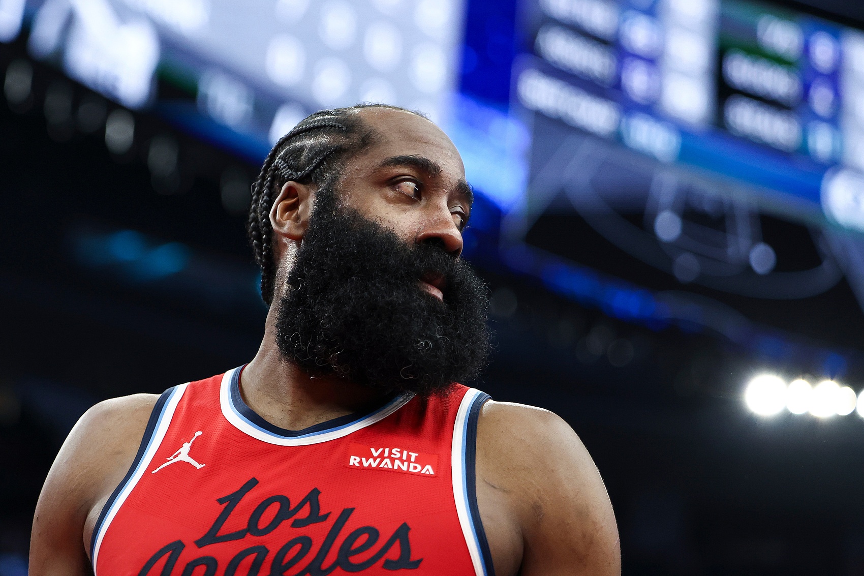 德州扑克规则-哈登去年和快船因续约产生分歧 前者想要两年1.1亿&amp;像巴特勒那样