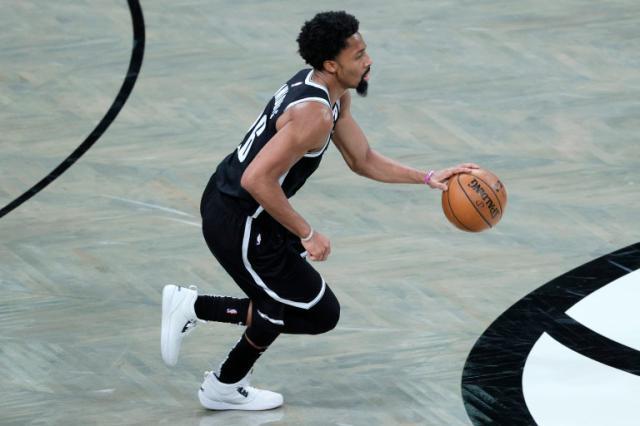 德州扑克游戏app-盘点自由市场15大后卫 保罗会走吗？雷吉成香饽饽